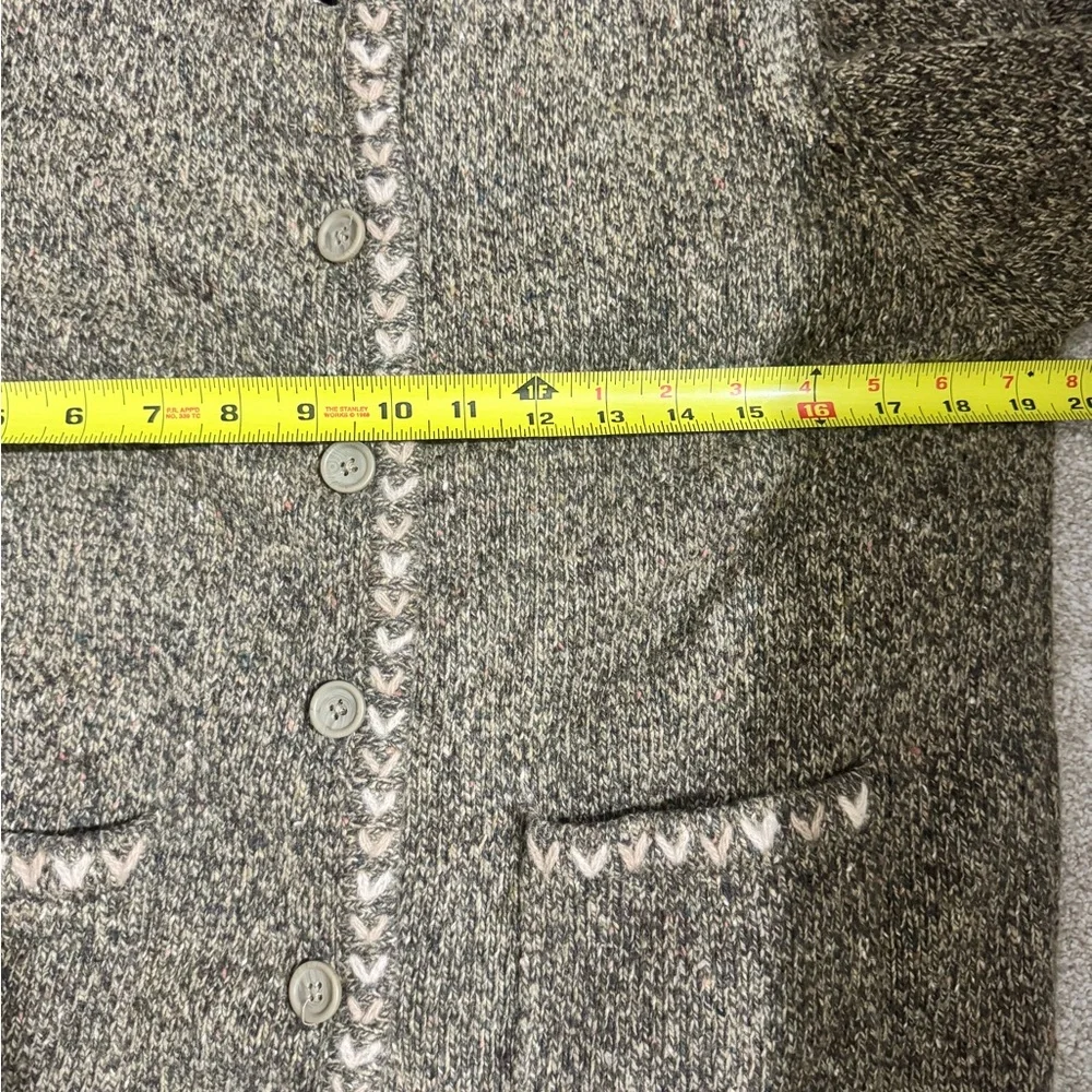Woolrich Women's Vintage Wool Blend Cardigan Size Medium - Picture 9 of 10